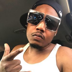 Meet your Posher, Bruce